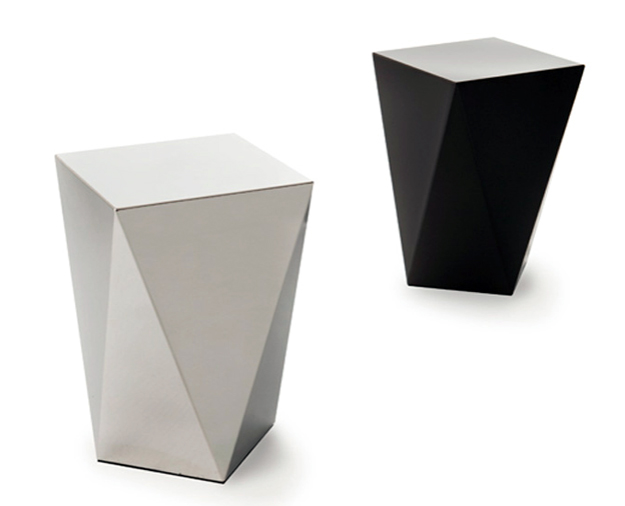 Side Table 05252