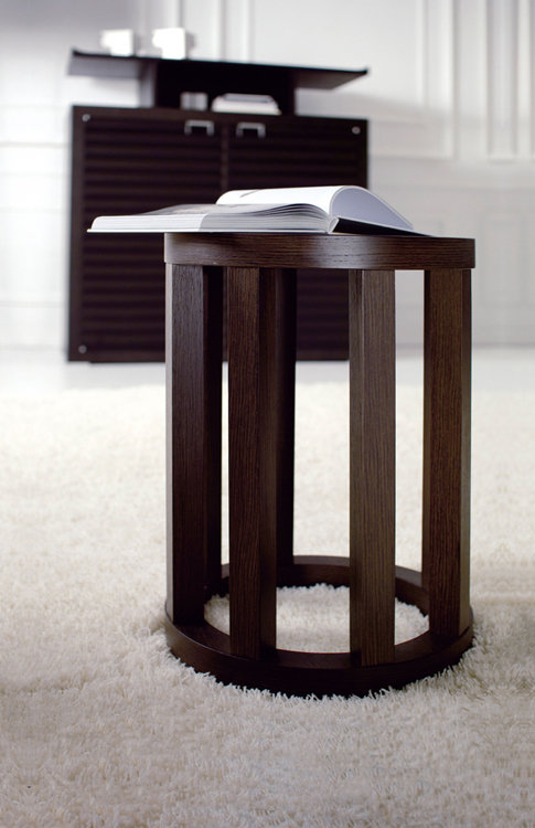 Side Table 04327