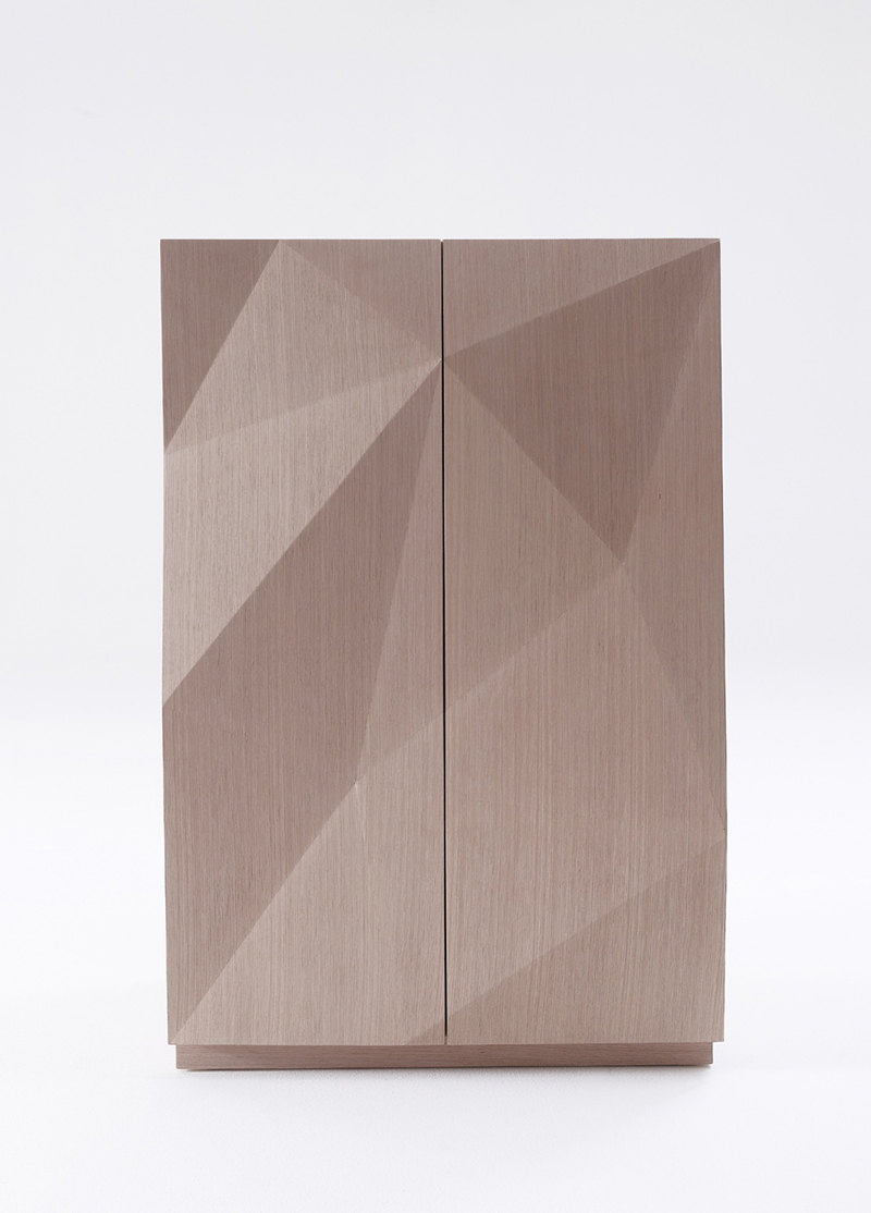 Cabinet 00173