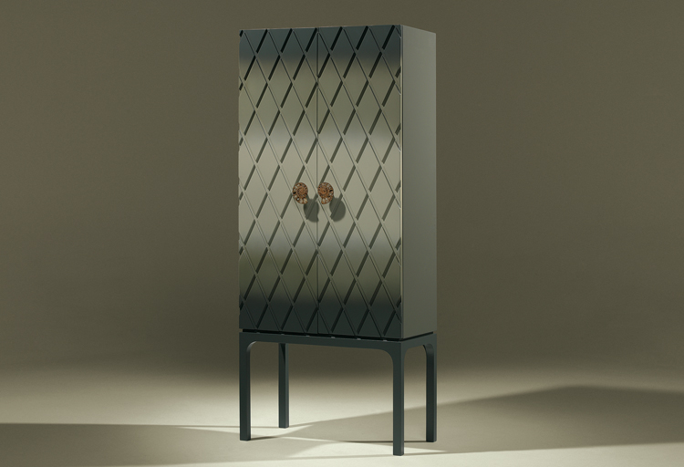 Cabinet 01741