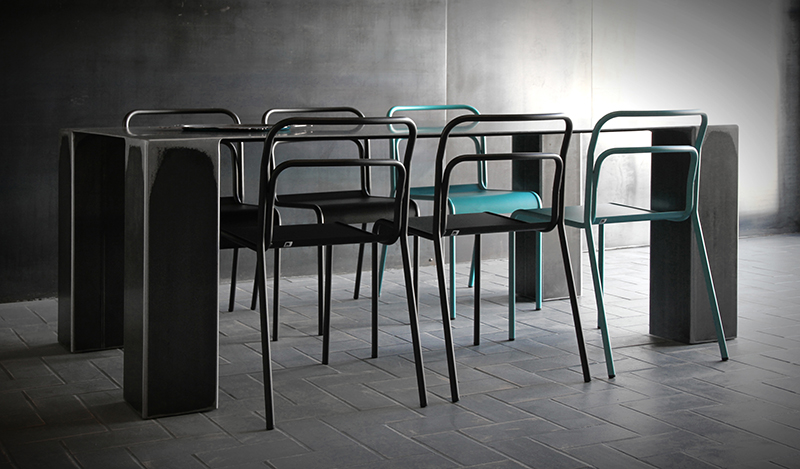 Dining Table 02025