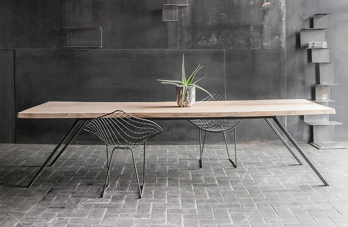 Dining Table 02406