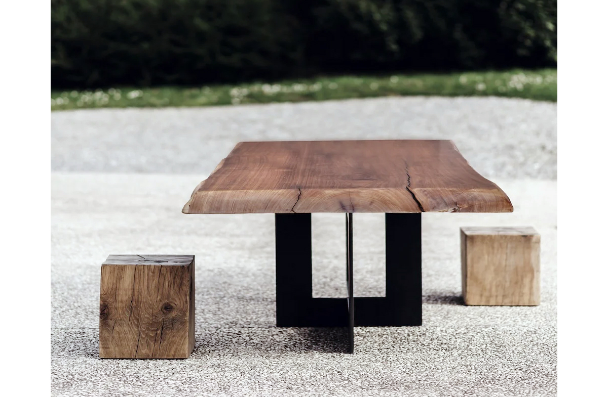Dining Table 02408