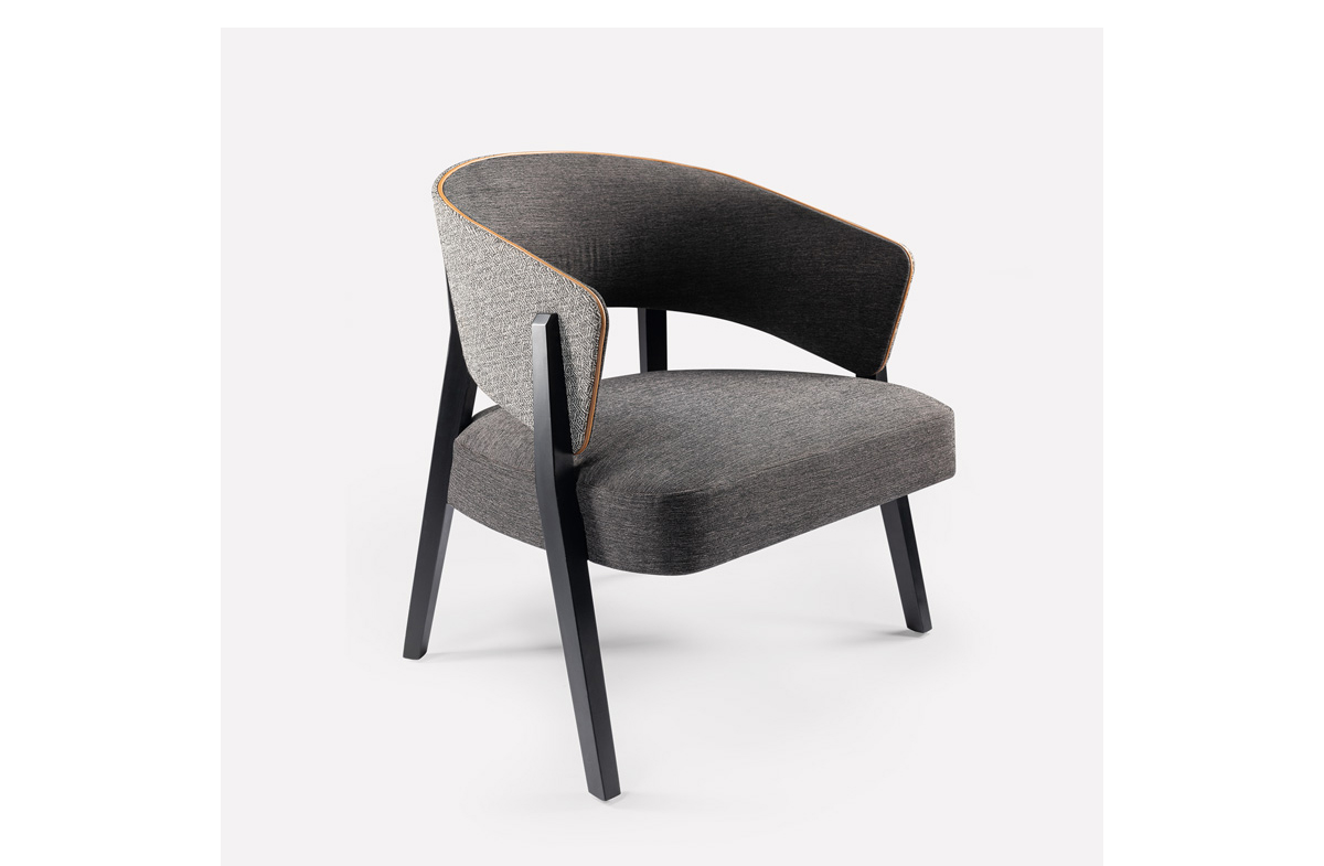 Armchair 02415