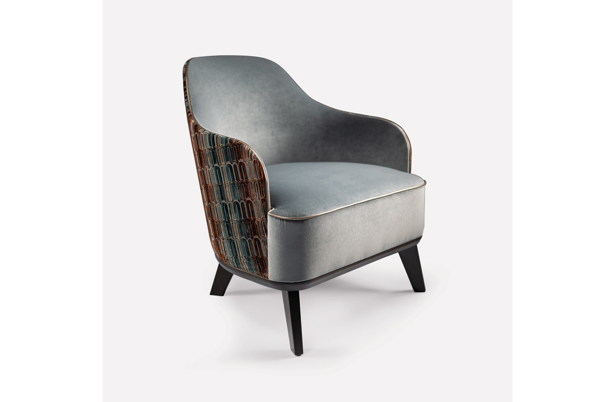 Armchair 02418