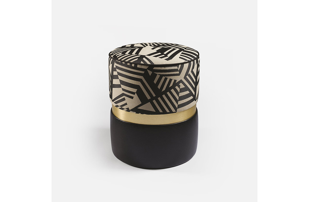 Ottoman 02422