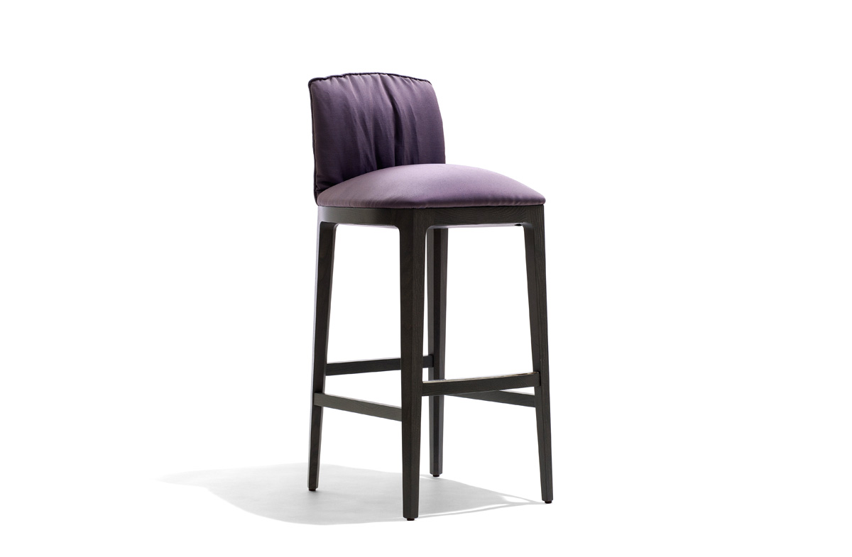 Stool 04481