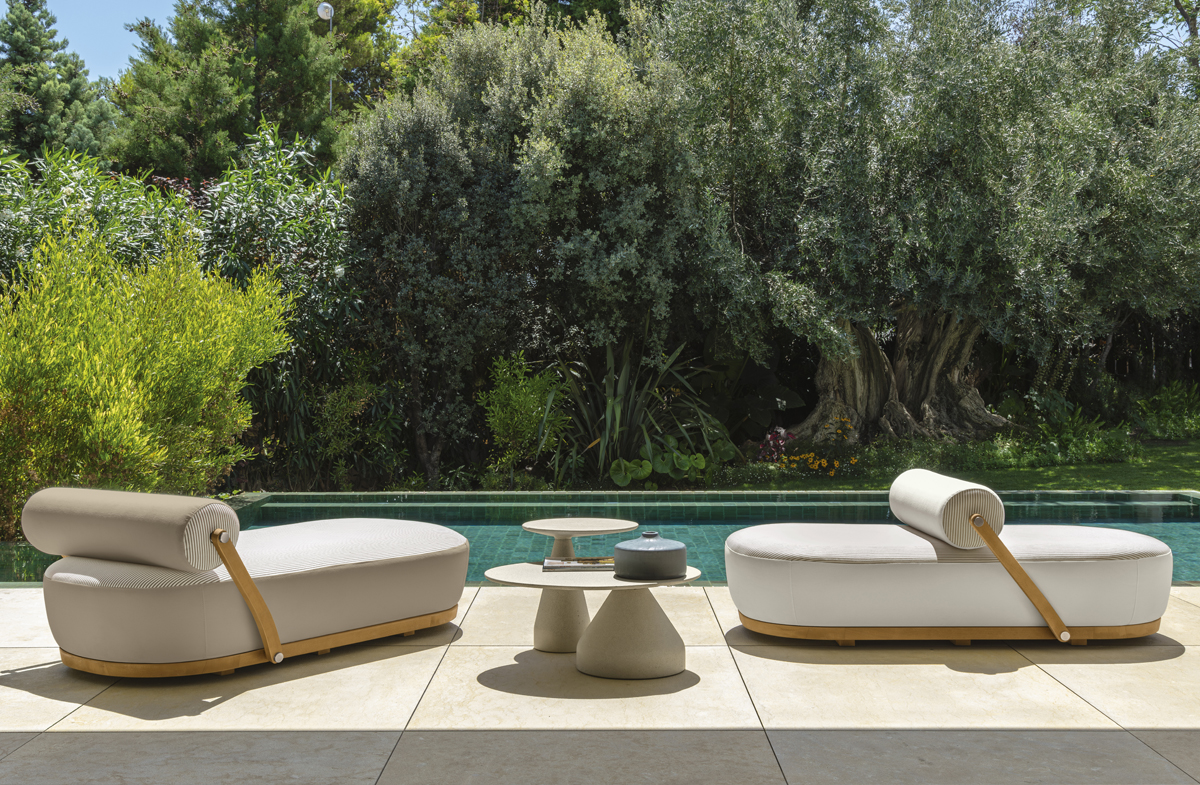 Outdoor Lounger 17207