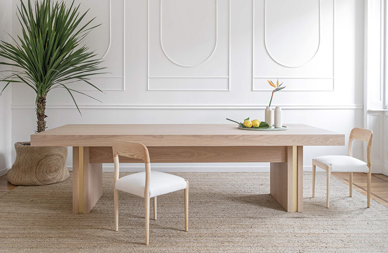 Dining Table 09195